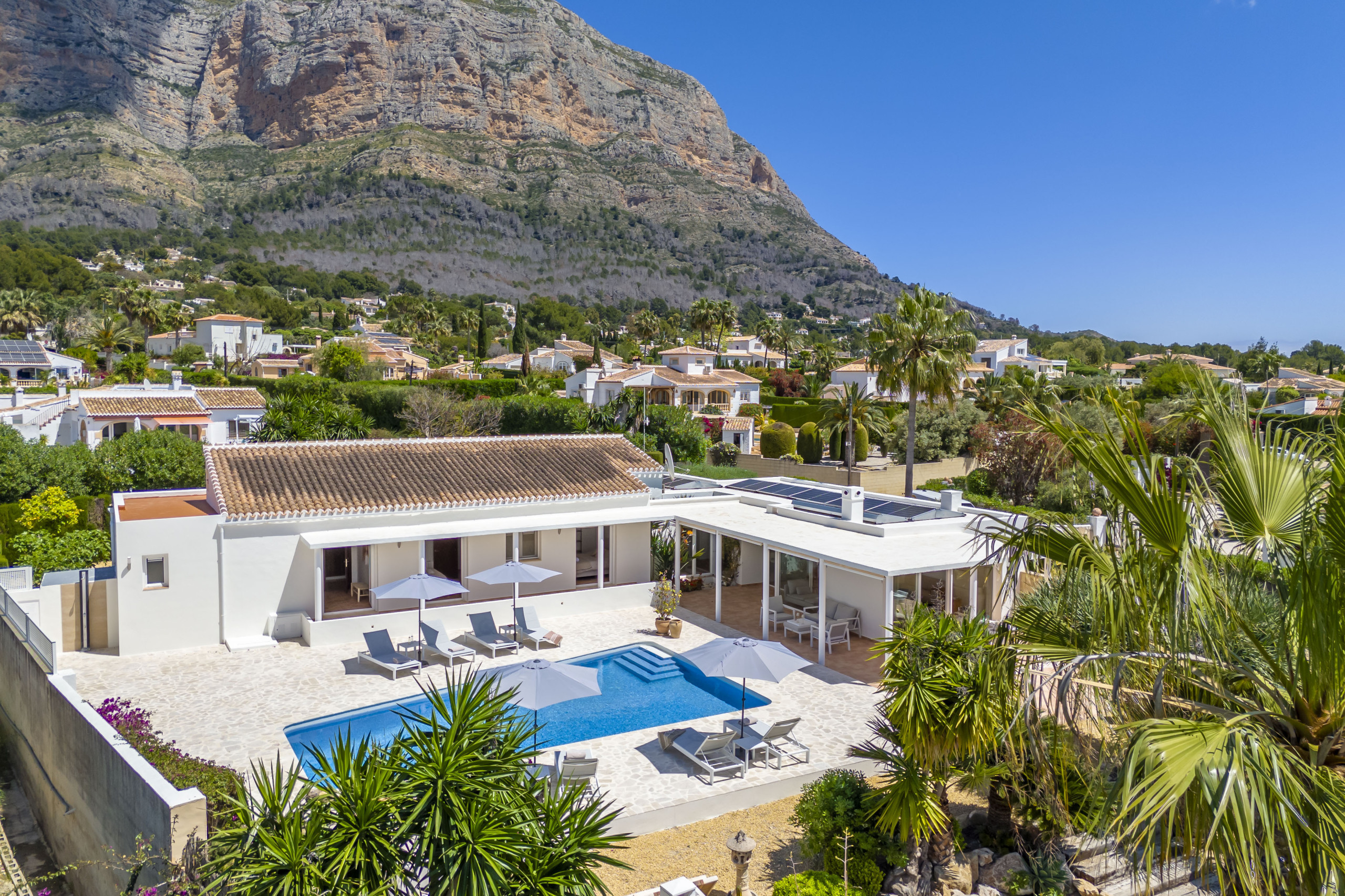 Villa in Javea - Casita Travel | Villa Selene