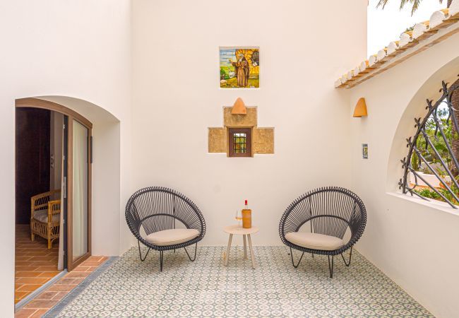 Villa in Javea - Casita Travel | Luxe Finca Genciana in Javea Villa in Javea - Casita Travel | Luxe Finca Genciana in Javea