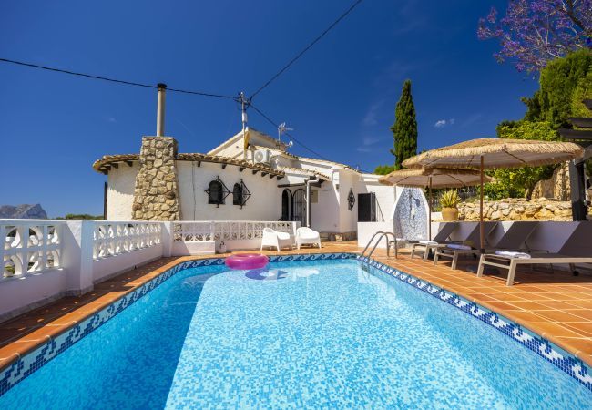 Villa in Benissa - Casita Travel | Villa Benissa Blanca