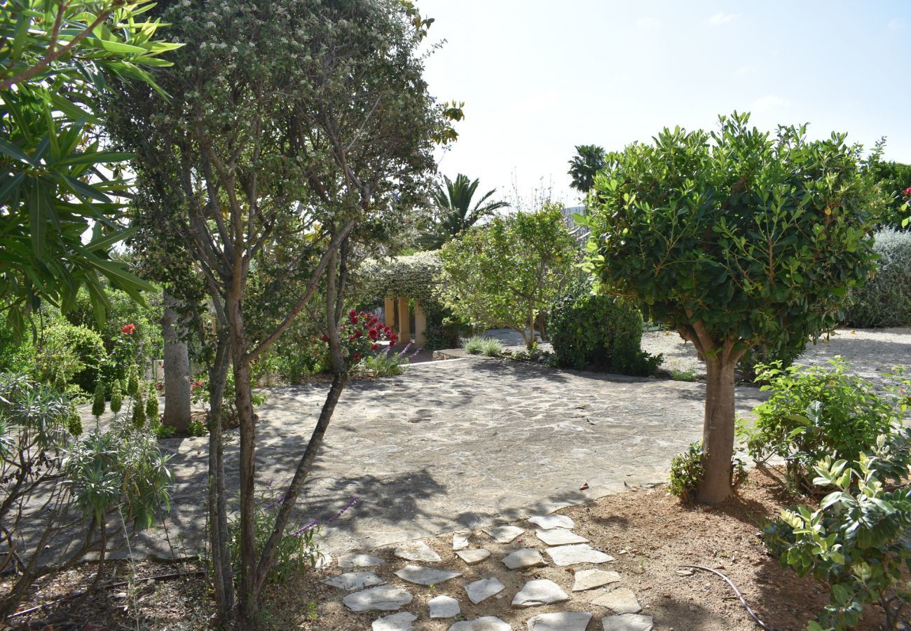 Villa in Javea - Casita Travel | Bella Javea