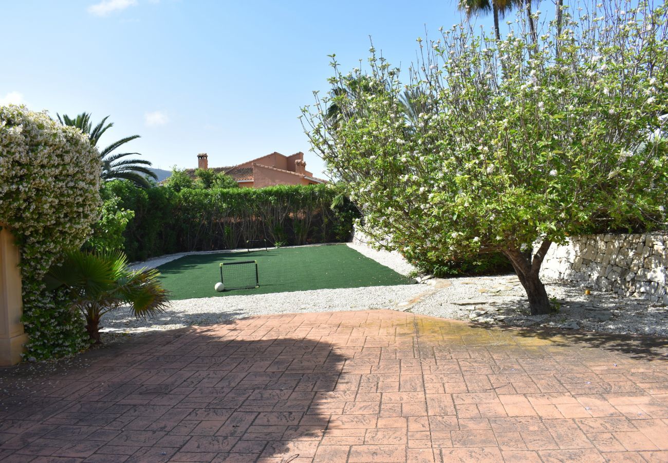 Villa in Javea - Casita Travel | Bella Javea