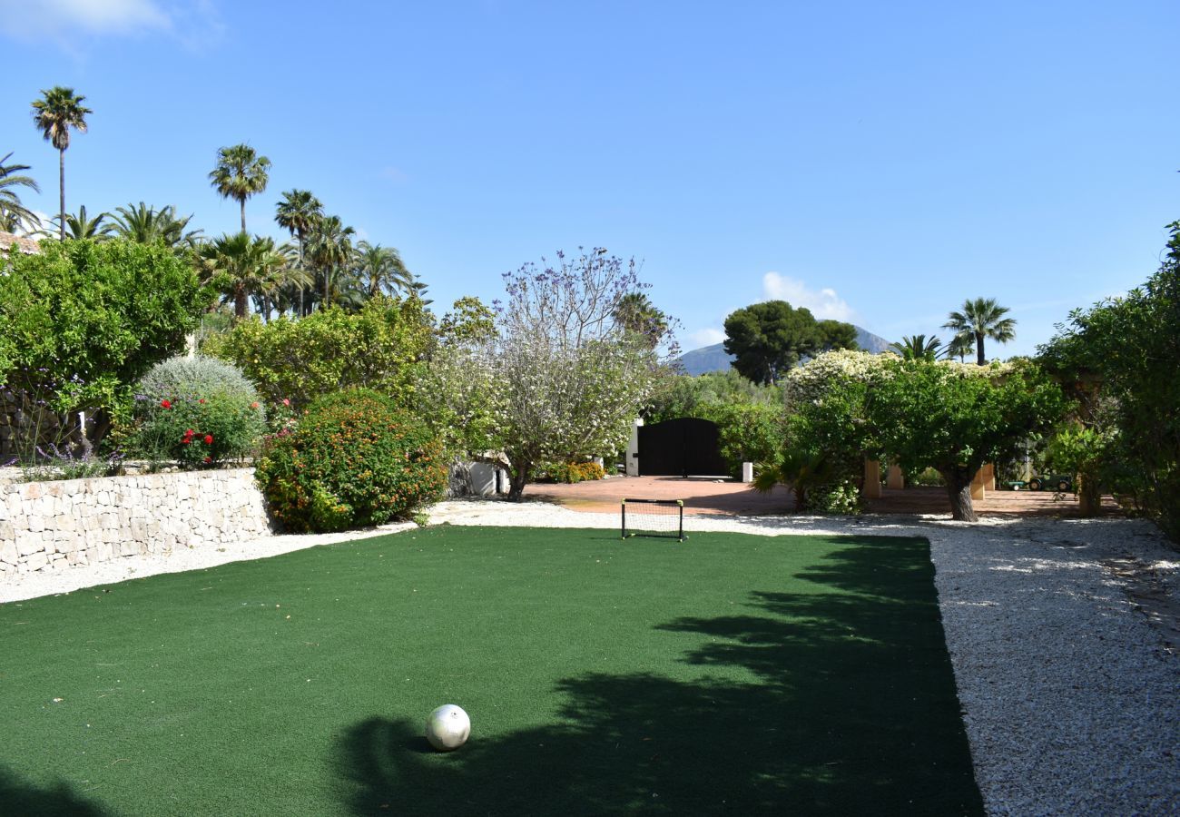 Villa in Javea - Casita Travel | Bella Javea