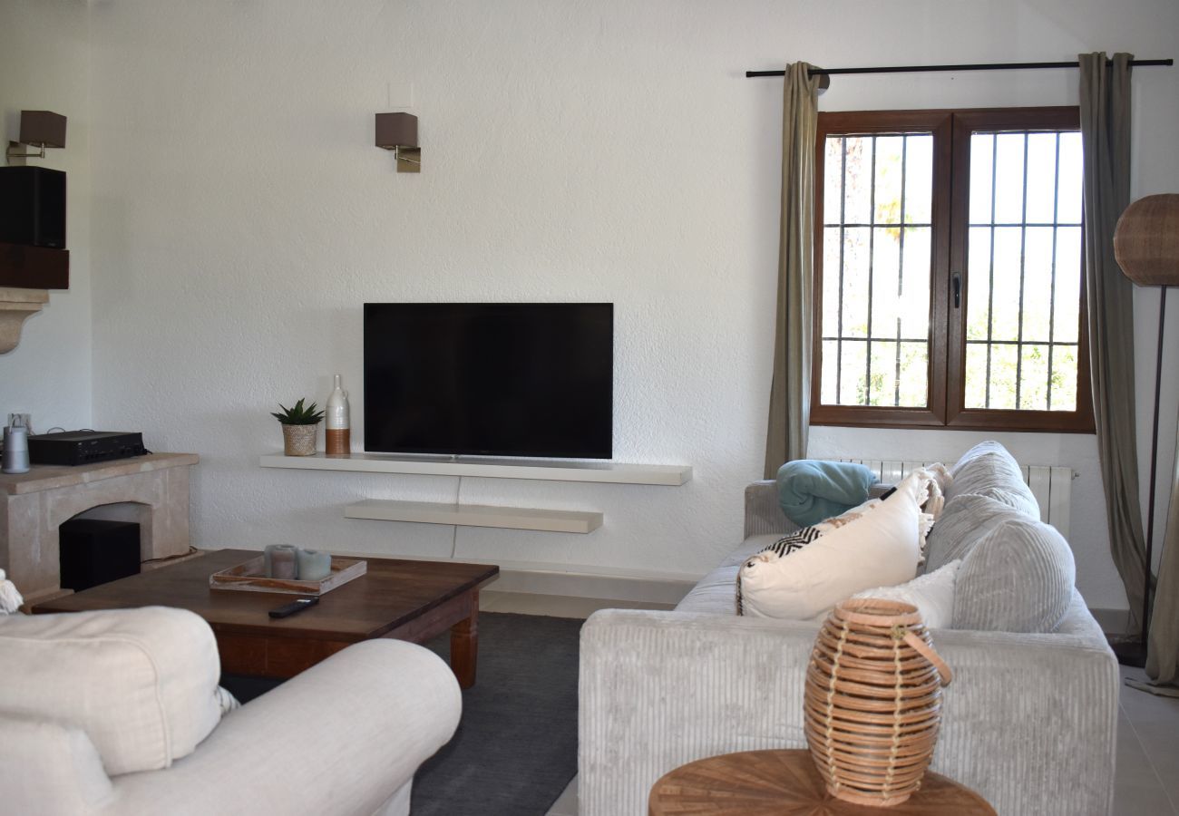 Villa in Javea - Casita Travel | Bella Javea