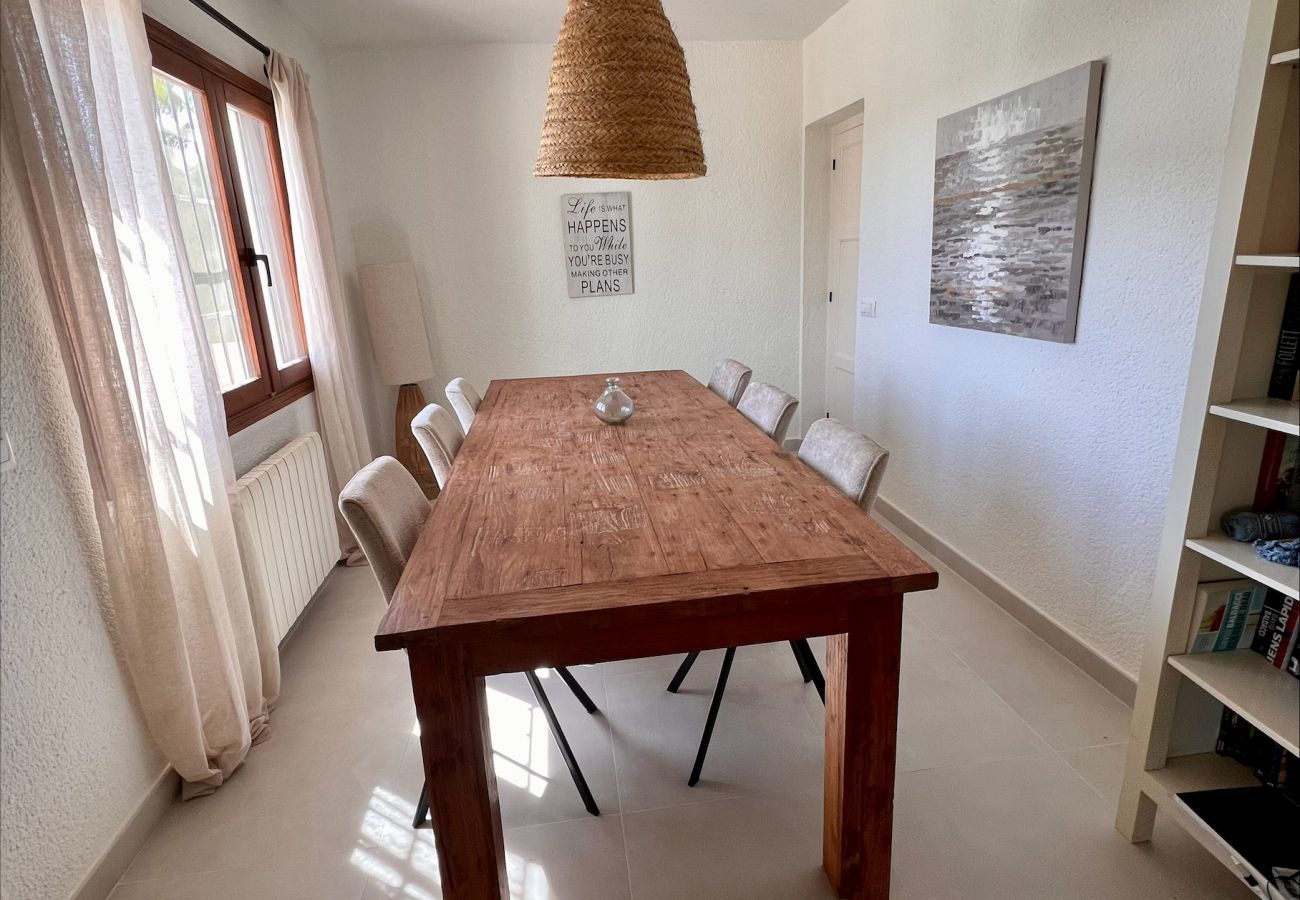 Villa in Javea - Casita Travel | Bella Javea