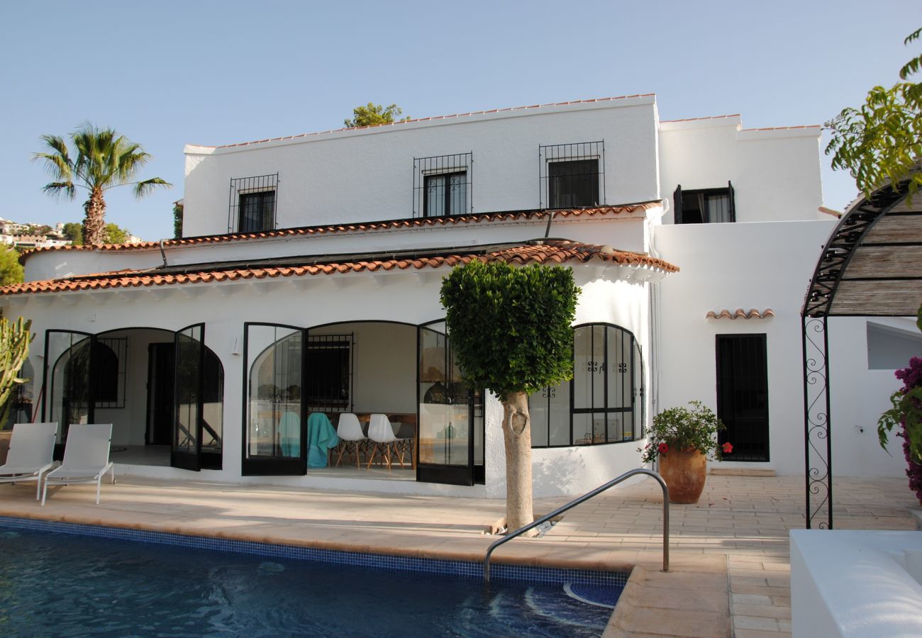 Villa in Moraira - Casita Travel | Casa Maribelle 