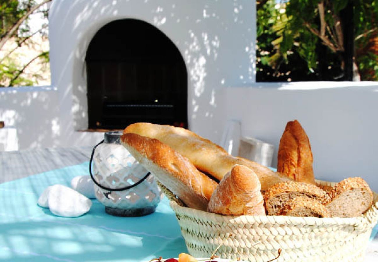 Villa in Moraira - Casita Travel | Casa Maribelle 