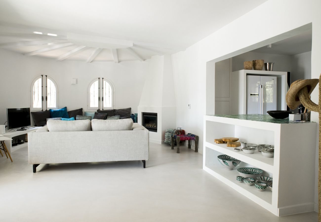 Villa in Moraira - Casita Travel | Casa Maribelle 
