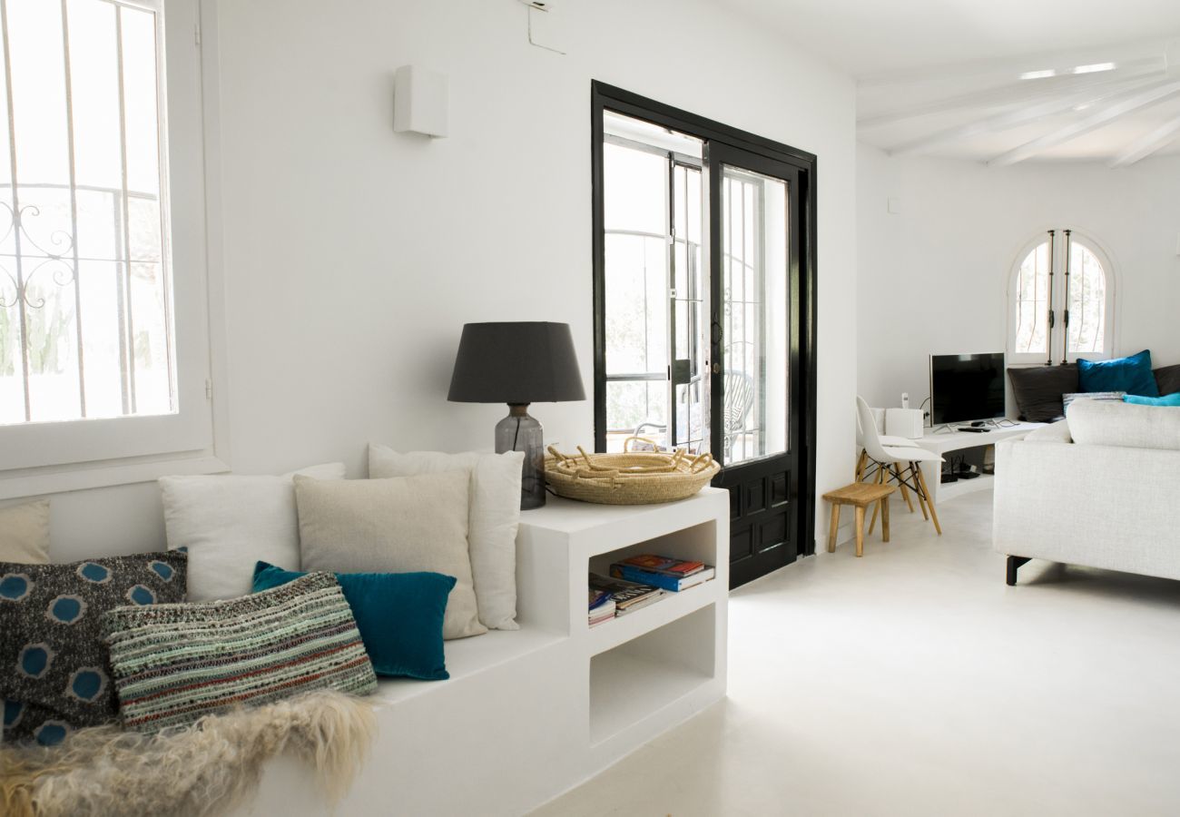 Villa in Moraira - Casita Travel | Casa Maribelle 