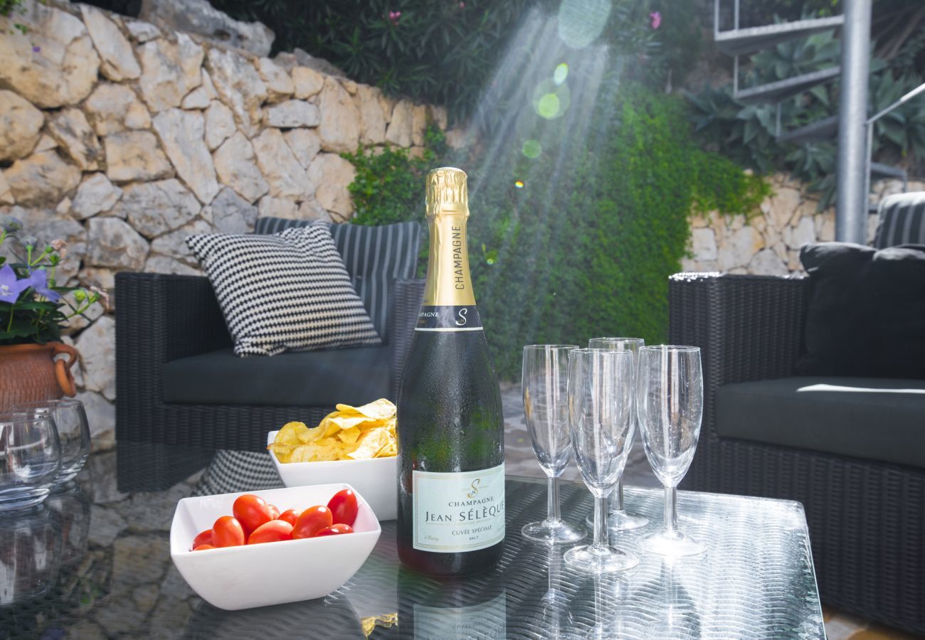 Villa in Moraira - Casita Travel | Villa Alexandra