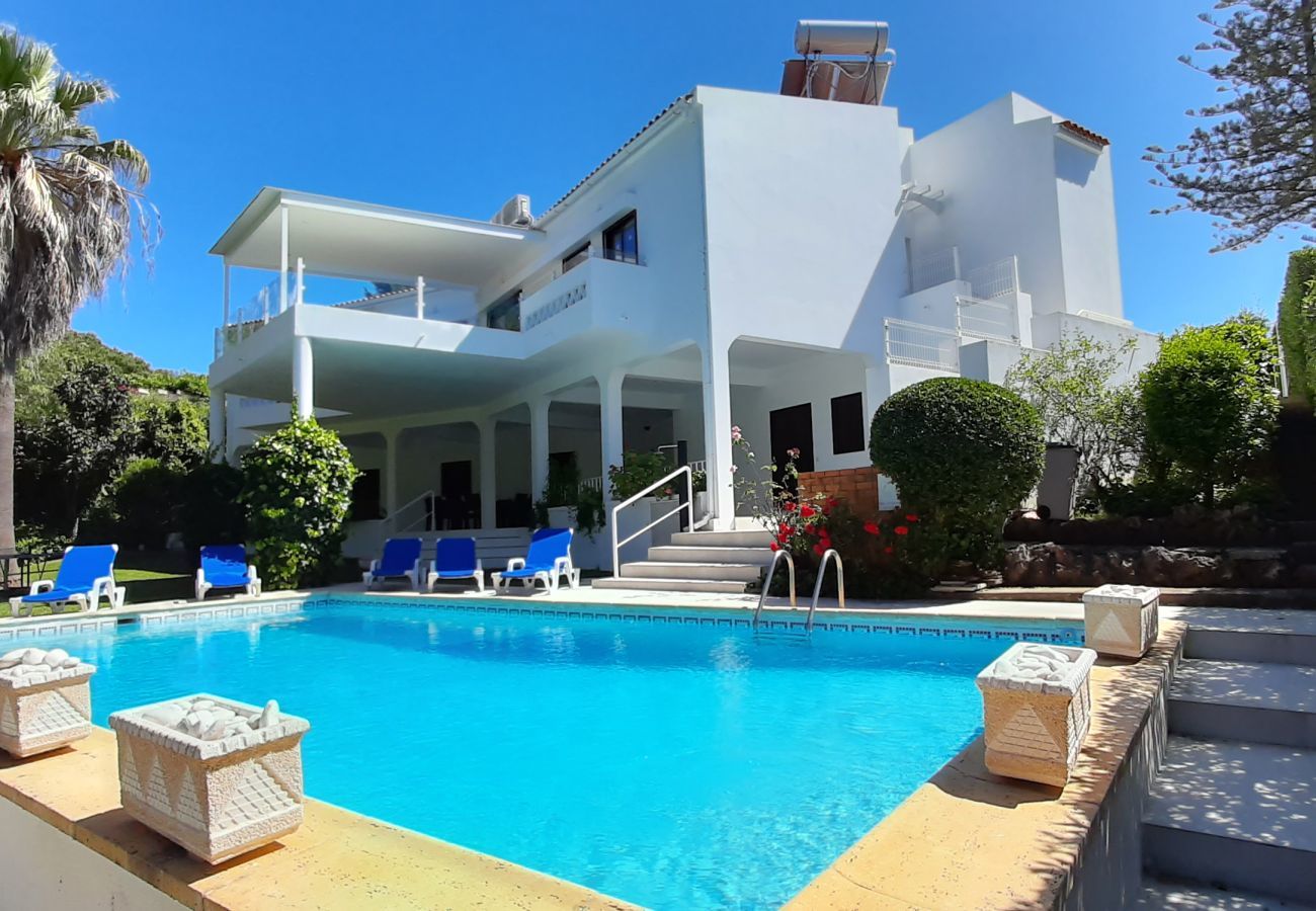 Villa in Vilamoura - Villa Adonira 