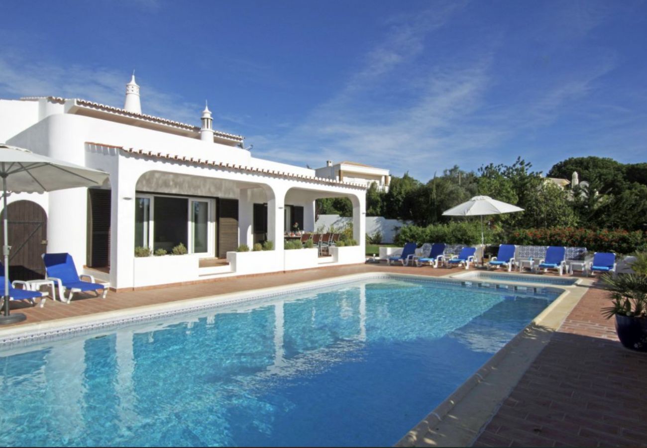 Villa in Carvoeiro - Villa Felipa