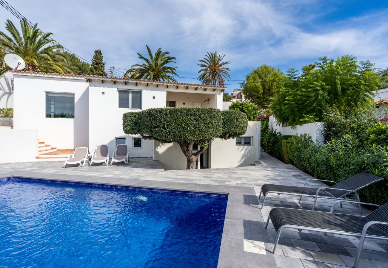 Villa in Benissa - Casita Travel | Villa Miramar Benissa