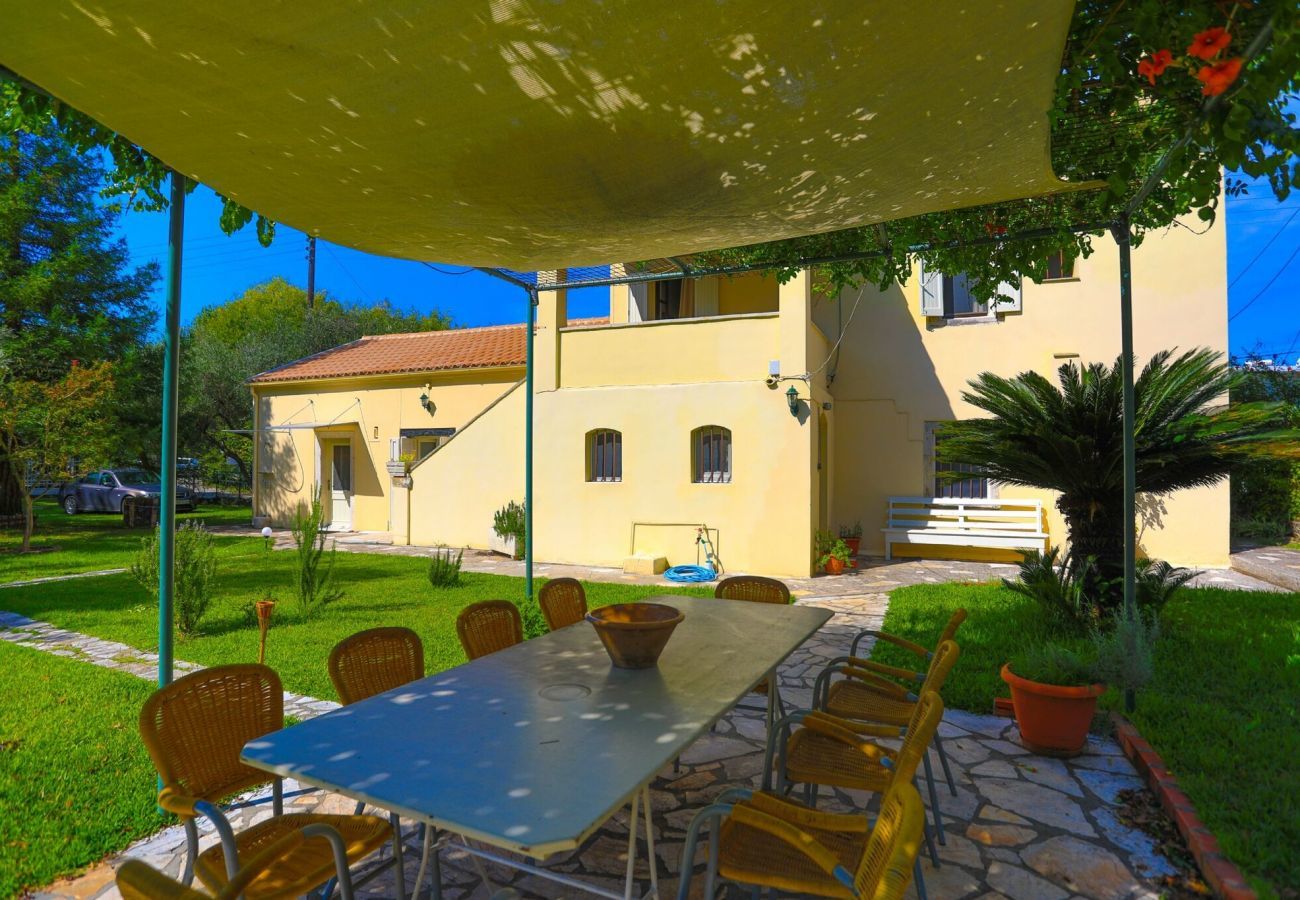 Villa Aglaia | Een vrijstaande villa met privé zwembad op Corfu, Griekenland