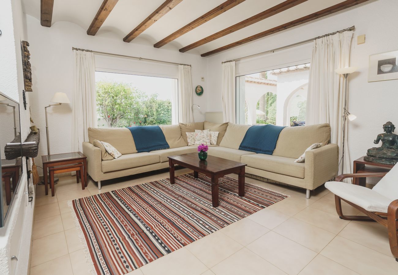 Villa in Moraira - Casita Travel | Villa Lotus