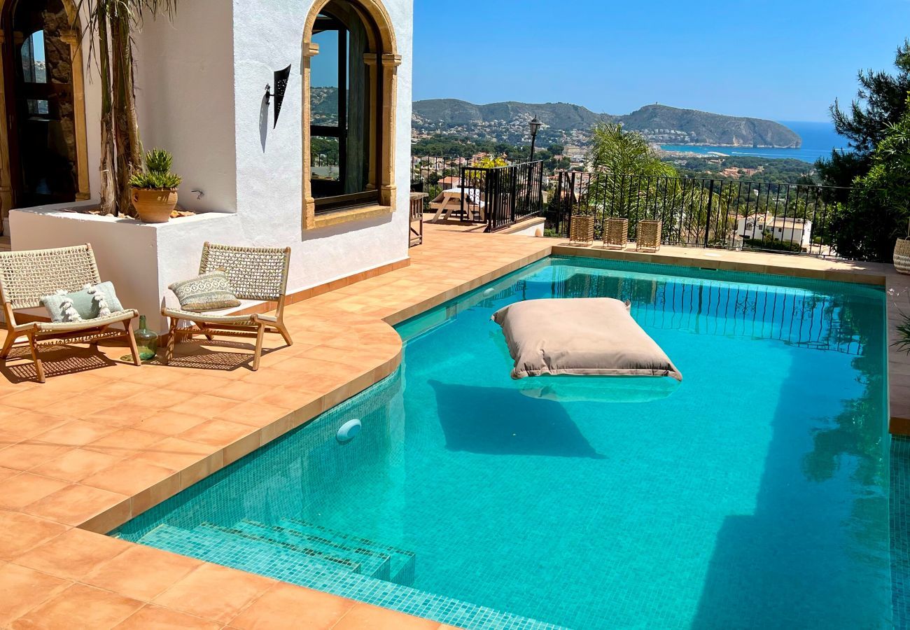 Villa in Moraira - Casita Travel | Villa Royal Palm