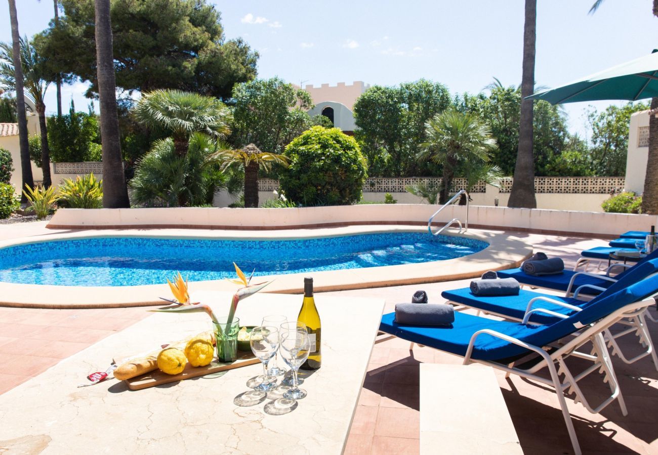 Villa in Moraira - Casita Travel | Villa La Perla