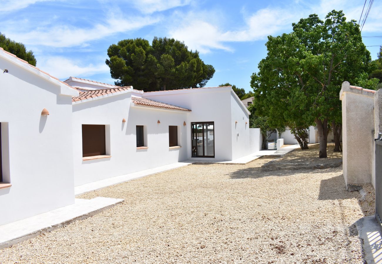 Villa in Moraira - Casita Travel | Villa Josa | Moderne Villa in Moraira dichtbij dorp en strand