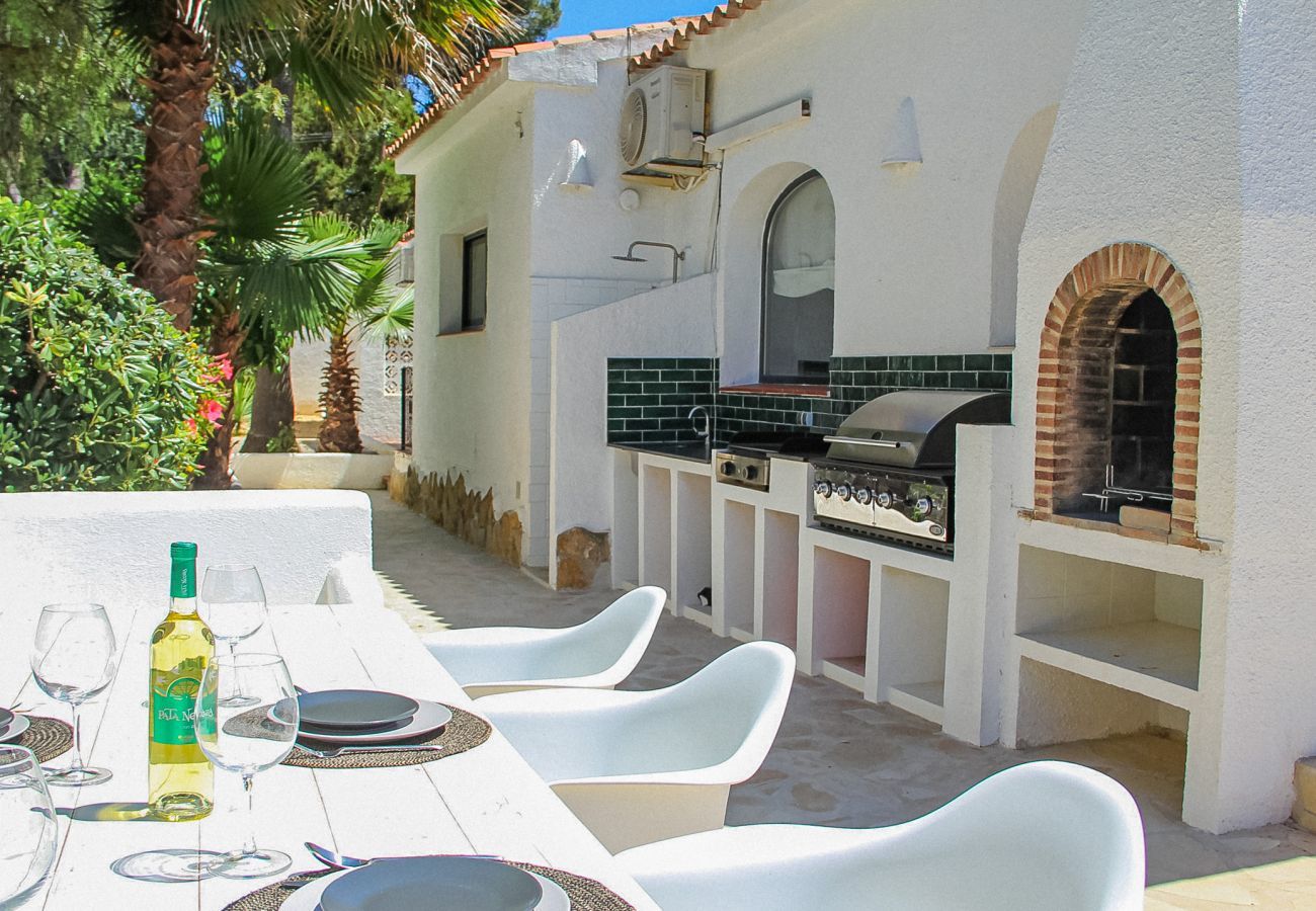 Villa in Moraira - Casita Travel | Casa Contenta