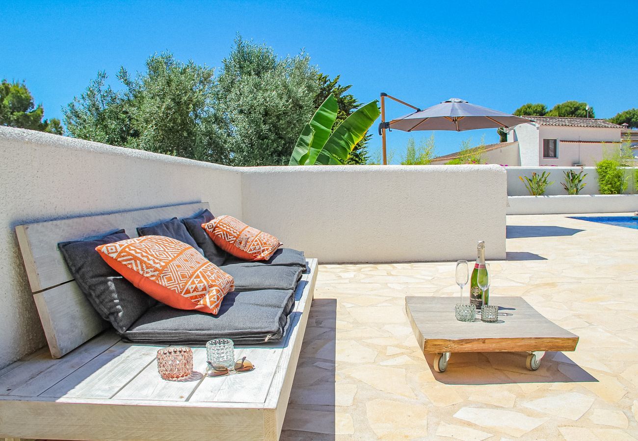 Villa in Moraira - Casita Travel | Casa Contenta