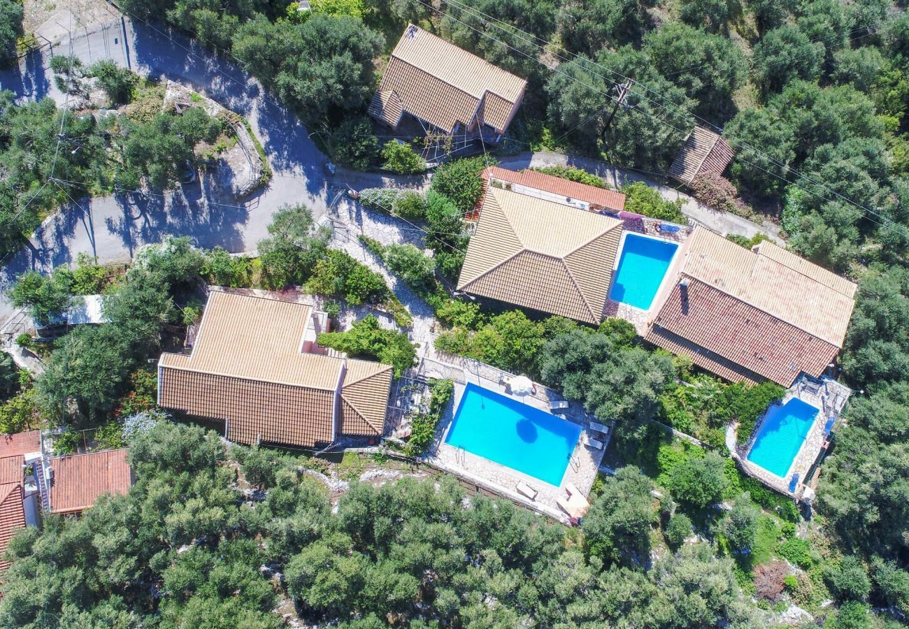 Villa Aspasia | Een vrijstaande villa met privé zwembad en zeezicht op Corfu, Griekenland