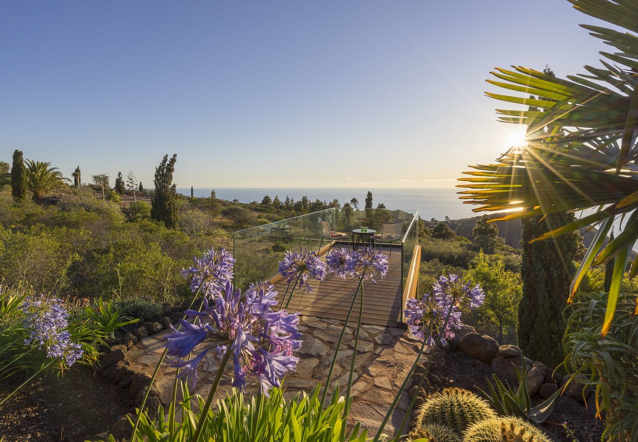 Pavilion Miramar is een paradijselijke villa voor twee met zeezicht en veel privacy in Puntagorda, La Palma