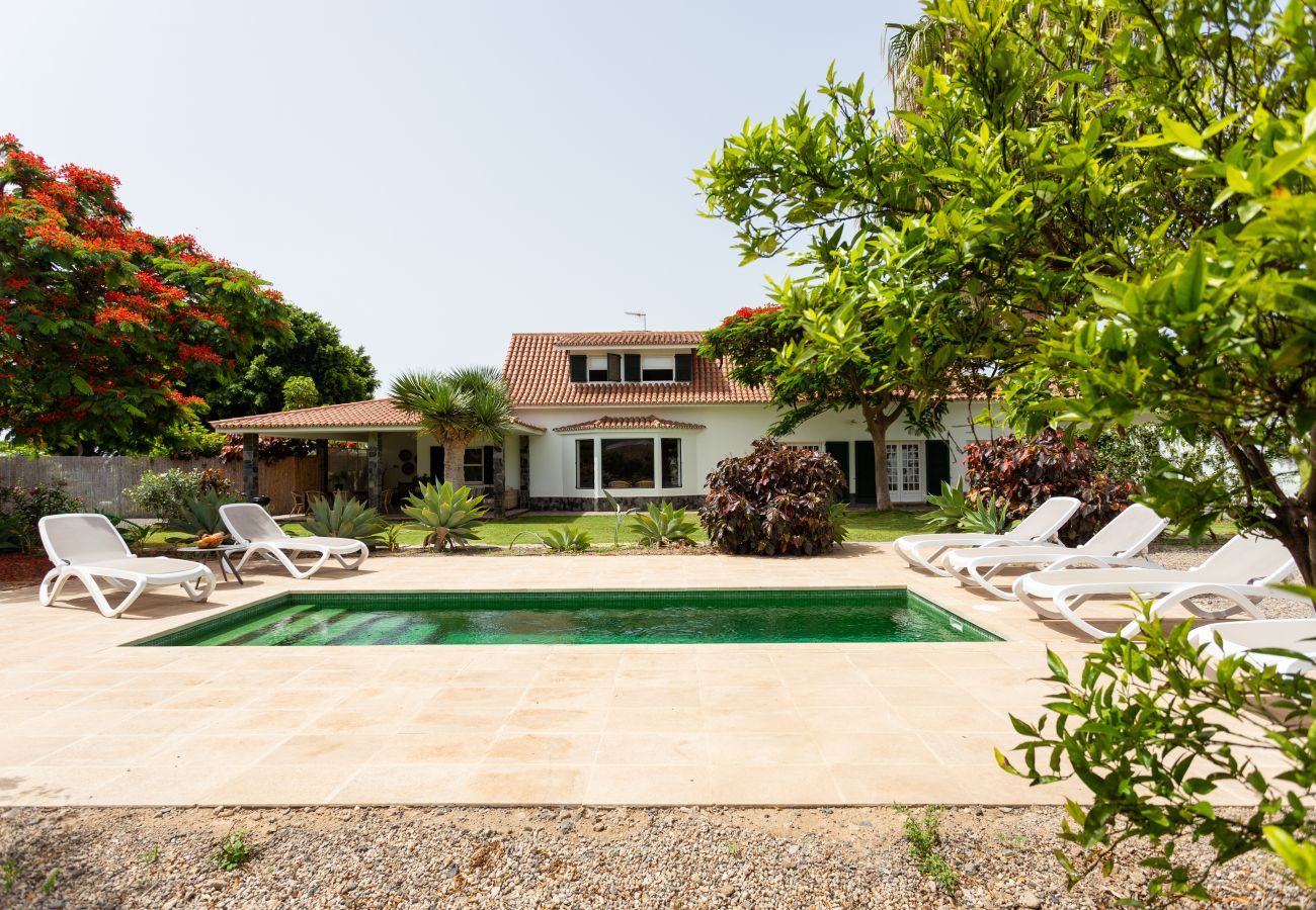 Huis in Guaza - Villa Desino