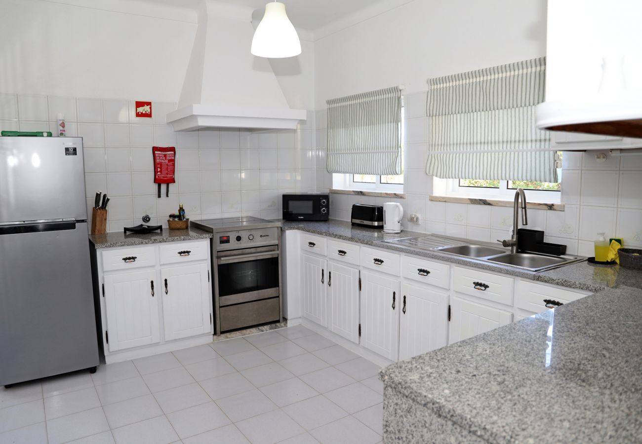 Villa in Carvoeiro - Villa Caramujeira