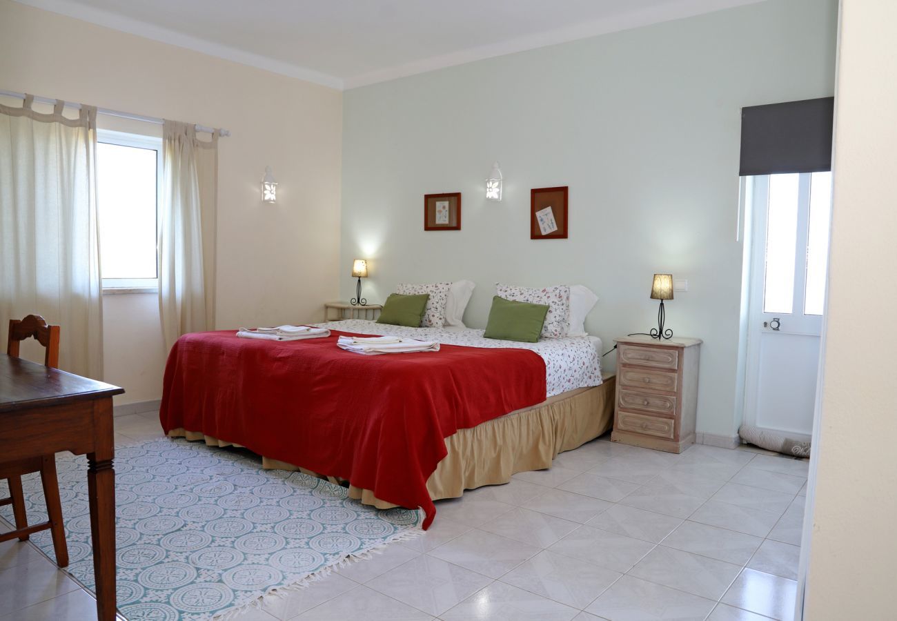 Villa in Carvoeiro - Villa Caramujeira