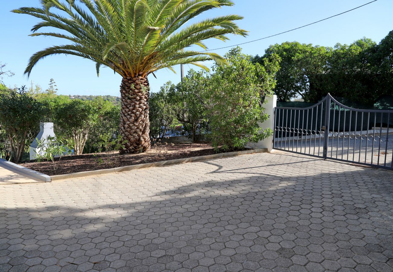 Villa in Carvoeiro - Villa Caramujeira
