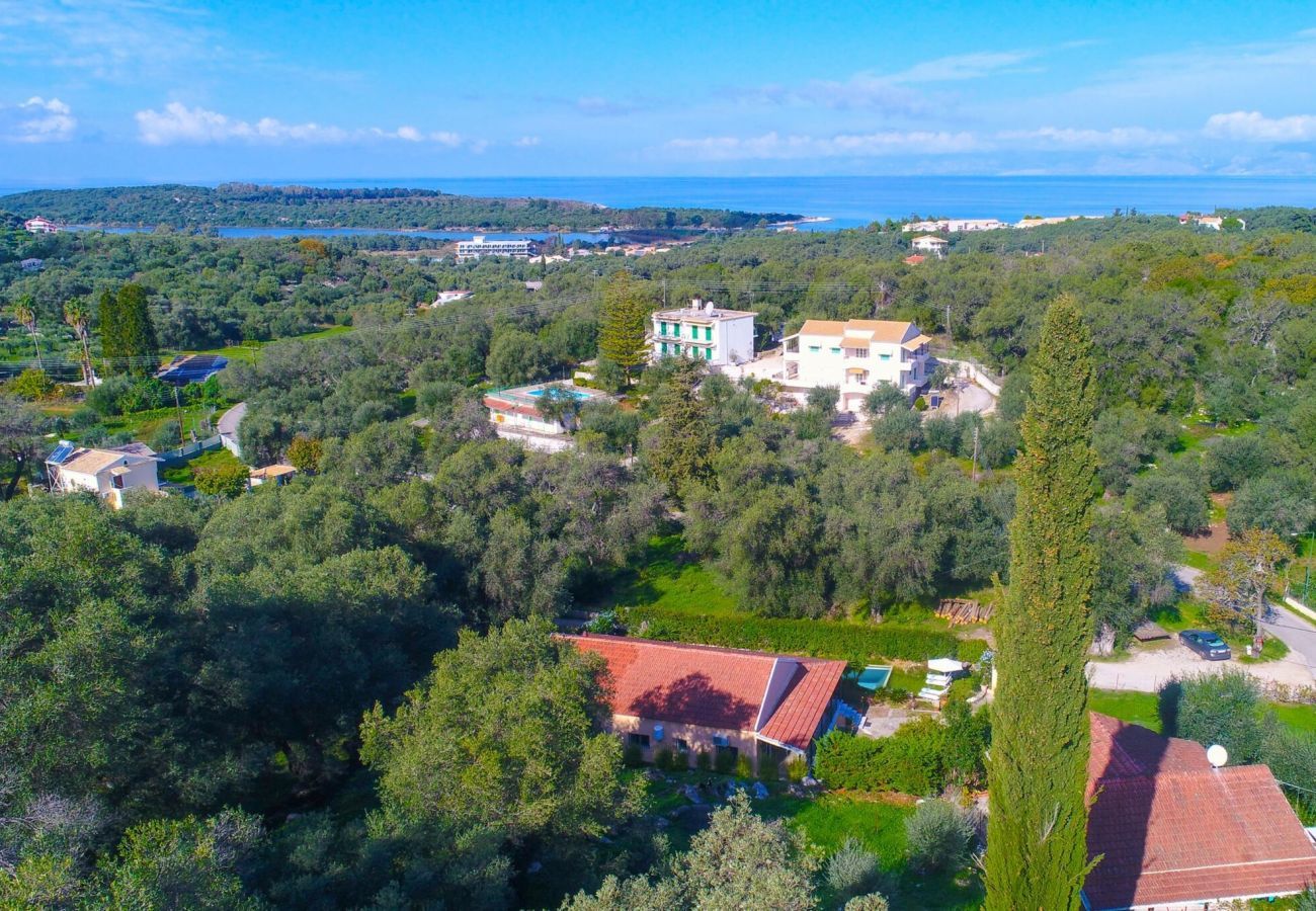 Villa Anemone | Een vrijstaande villa met privé zwembad op Corfu, Griekenland