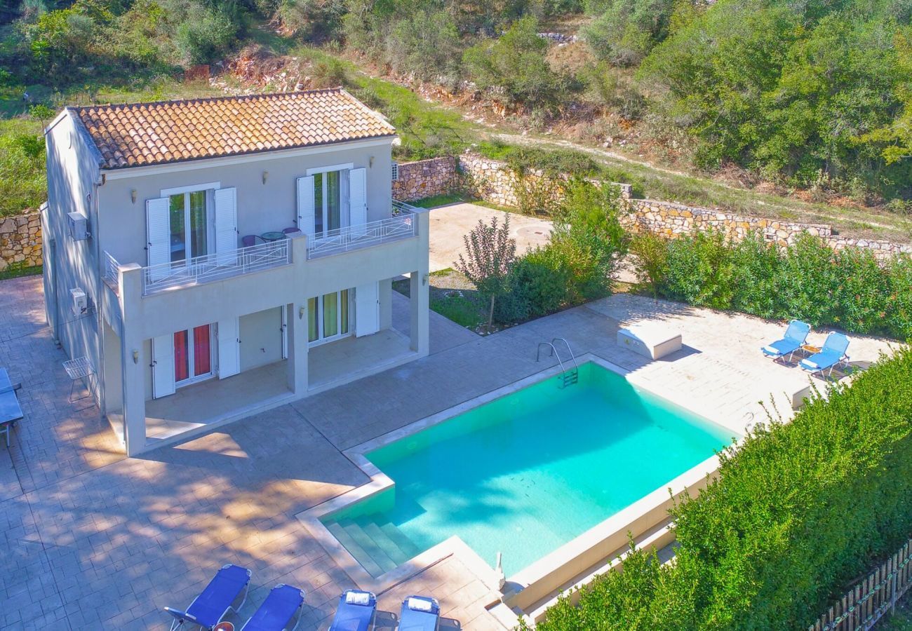 Villa Aphrodite | Een vrijstaande villa met privé zwembad op Corfu, Griekenland