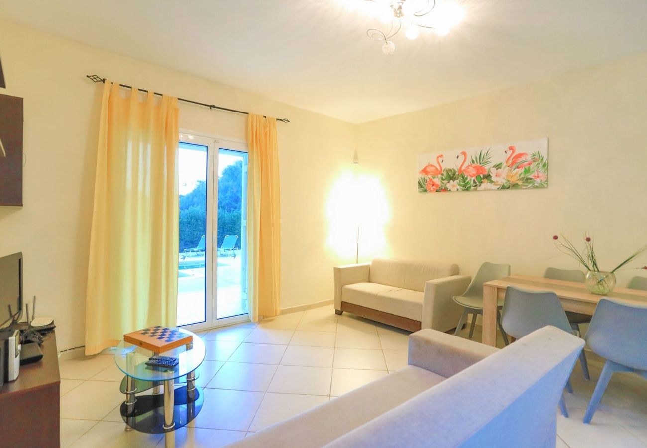 Villa Aphrodite | Een vrijstaande villa met privé zwembad op Corfu, Griekenland