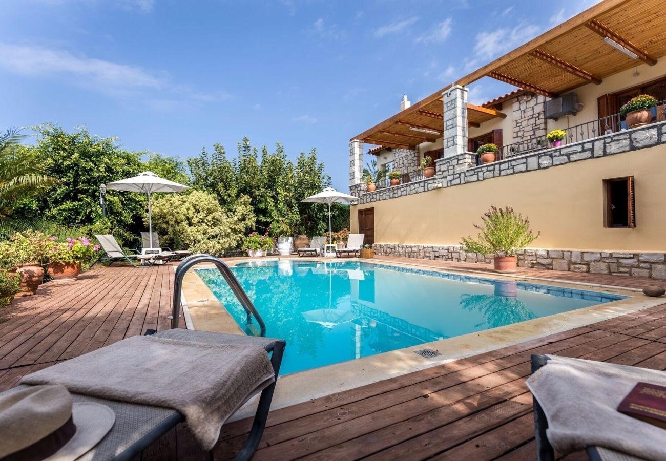 Villa Pelagia | Een vrijstaande villa met privé zwembad op Kreta, Griekenland