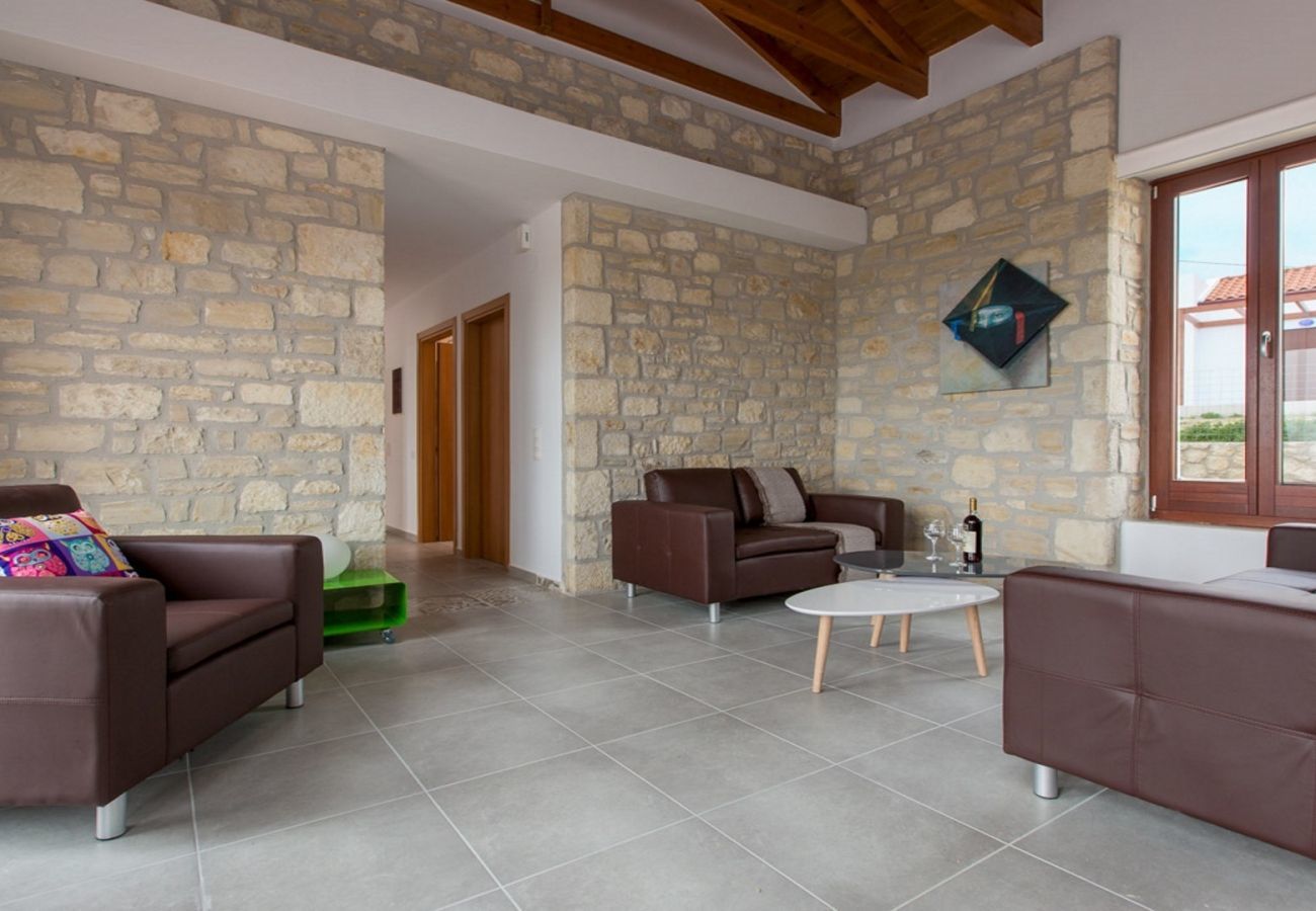  Villa Kyria | Een vrijstaande villa met privé zwembad op Kreta, Griekenland