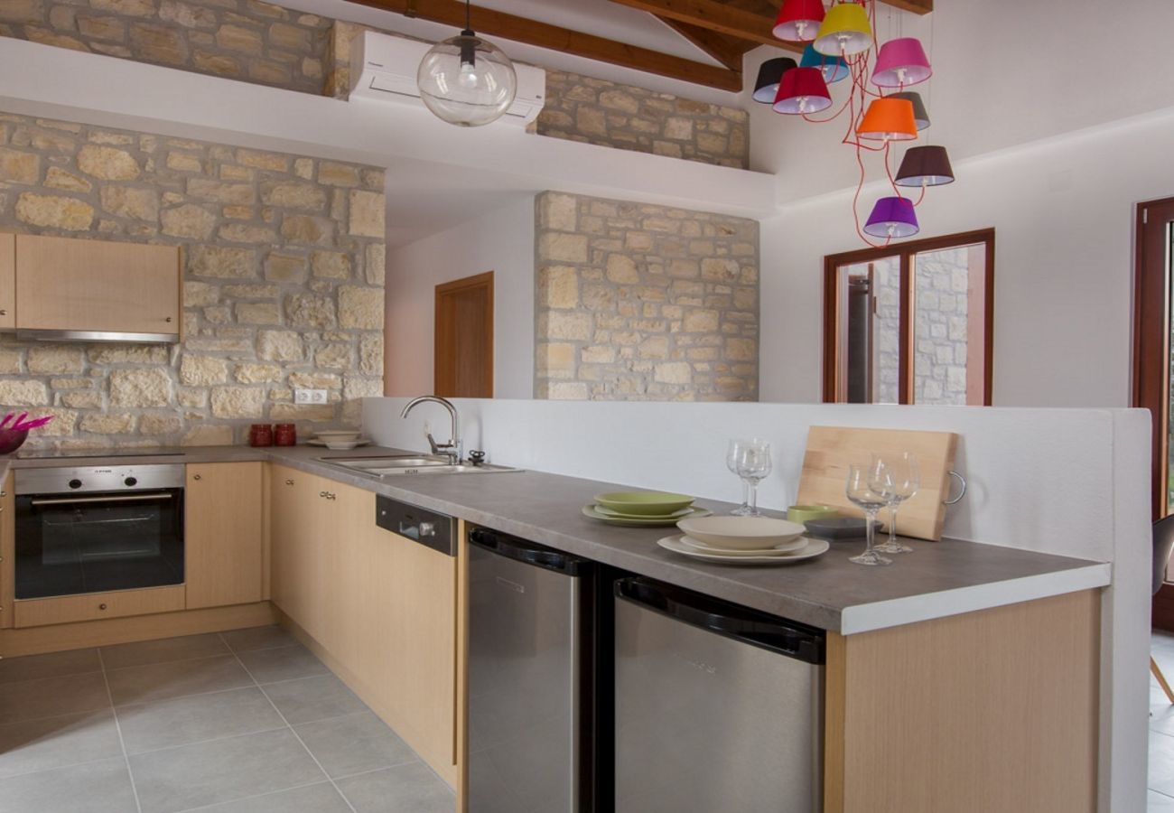  Villa Kyria | Een vrijstaande villa met privé zwembad op Kreta, Griekenland