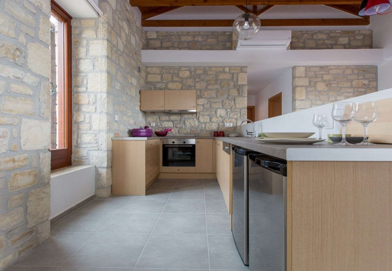  Villa Kyria | Een vrijstaande villa met privé zwembad op Kreta, Griekenland