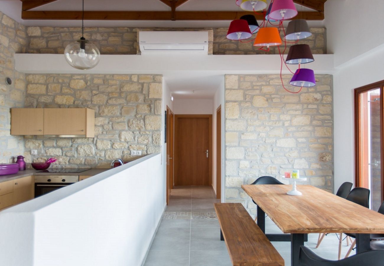  Villa Kyria | Een vrijstaande villa met privé zwembad op Kreta, Griekenland