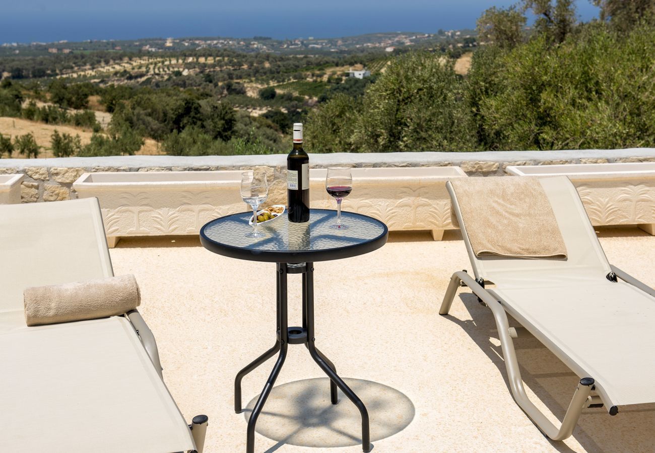  Villa Kyria | Een vrijstaande villa met privé zwembad op Kreta, Griekenland
