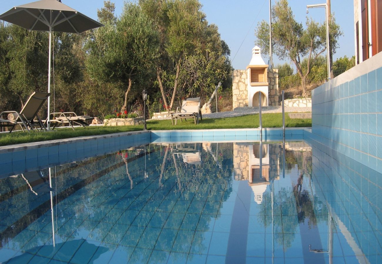  Villa Kyria | Een vrijstaande villa met privé zwembad op Kreta, Griekenland