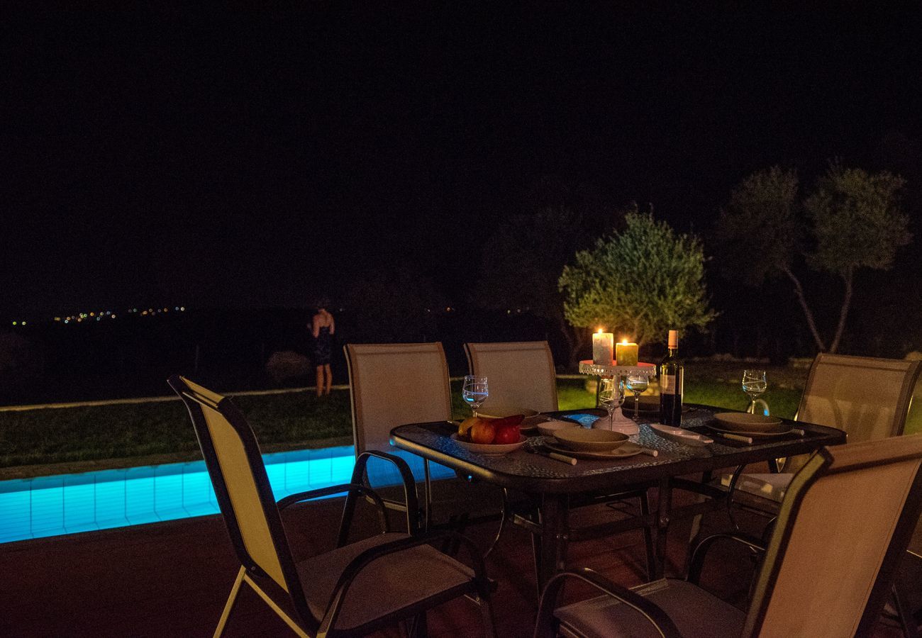  Villa Kyria | Een vrijstaande villa met privé zwembad op Kreta, Griekenland