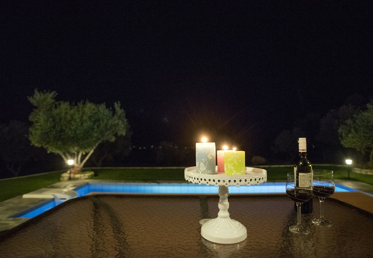  Villa Kyria | Een vrijstaande villa met privé zwembad op Kreta, Griekenland