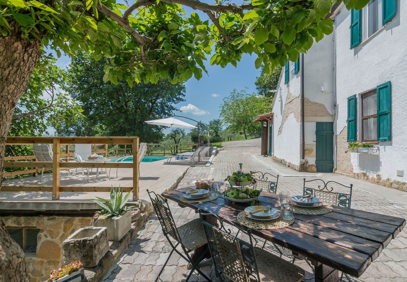 Villa in San Lorenzo in Campo - Casa Milena