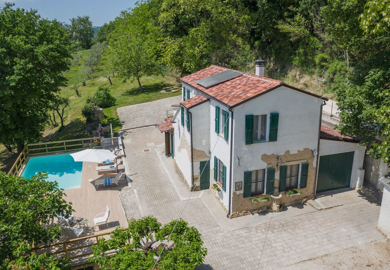 Villa in San Lorenzo in Campo - Casa Milena