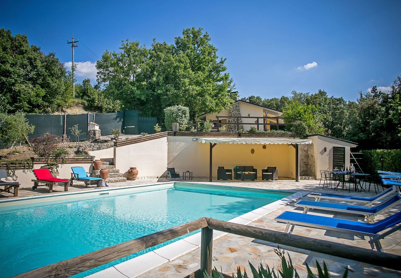 Casa Lidia is een knusse casa met privé zwembad, dicht bij het mooie dorpje Bettona, Umbrië