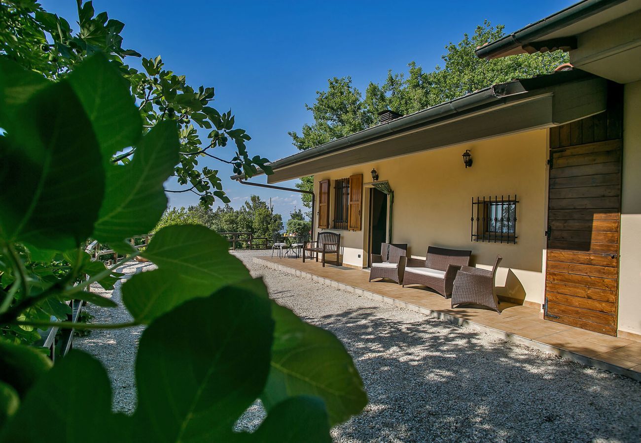 Casa Lidia is een knusse casa met privé zwembad, dicht bij het mooie dorpje Bettona, Umbrië