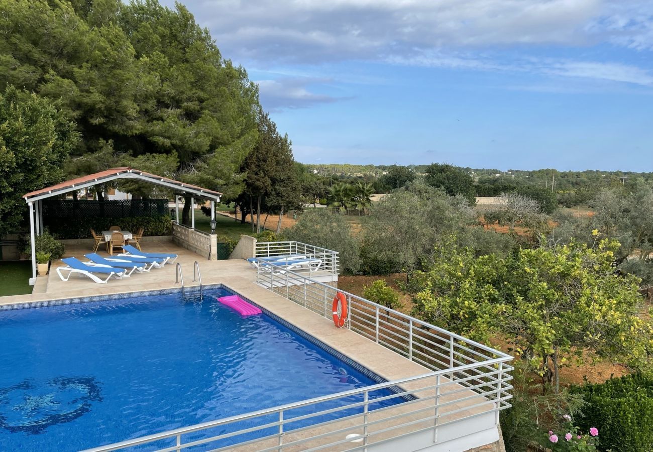  Villa Santa Eulalia | Een vrijstaande villa met privé zwembad op Ibiza, Spanje