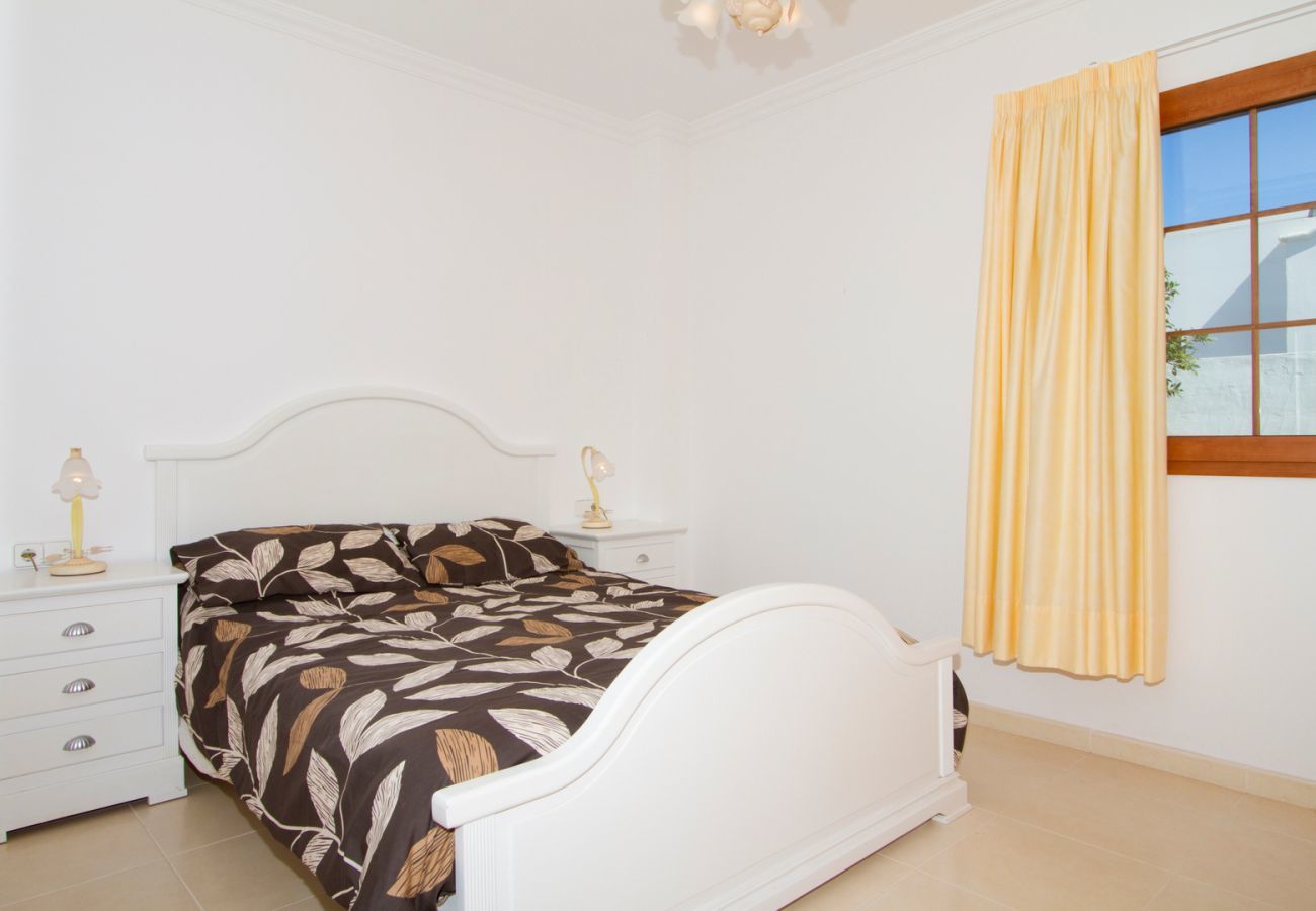 Villa Pippa is een vakantievilla met verwarmd privé zwembad. Bij centrum in Los Mojones, Puerto del Carmen, Lanzarote