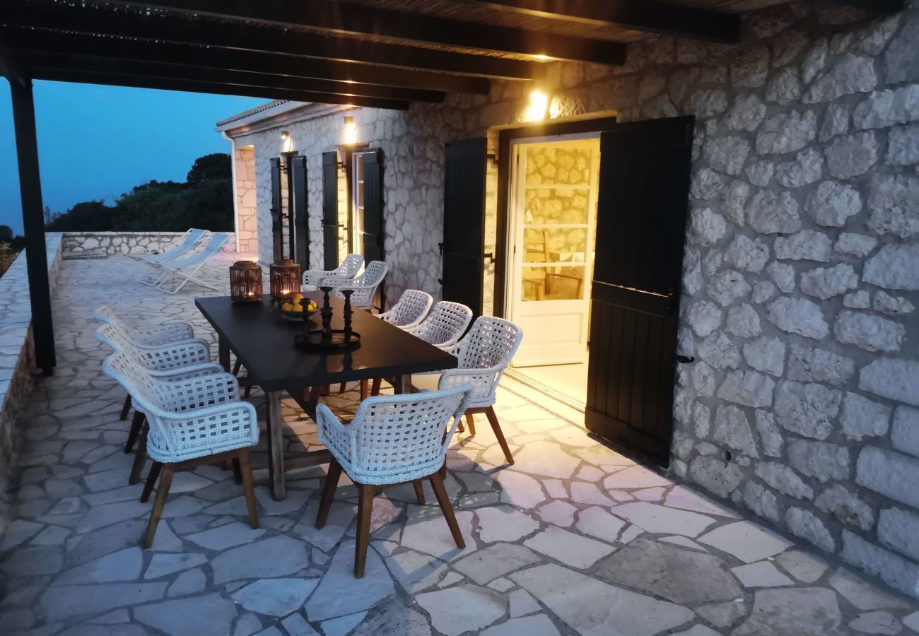 Villa in Vasiliki - Villa Geofos
