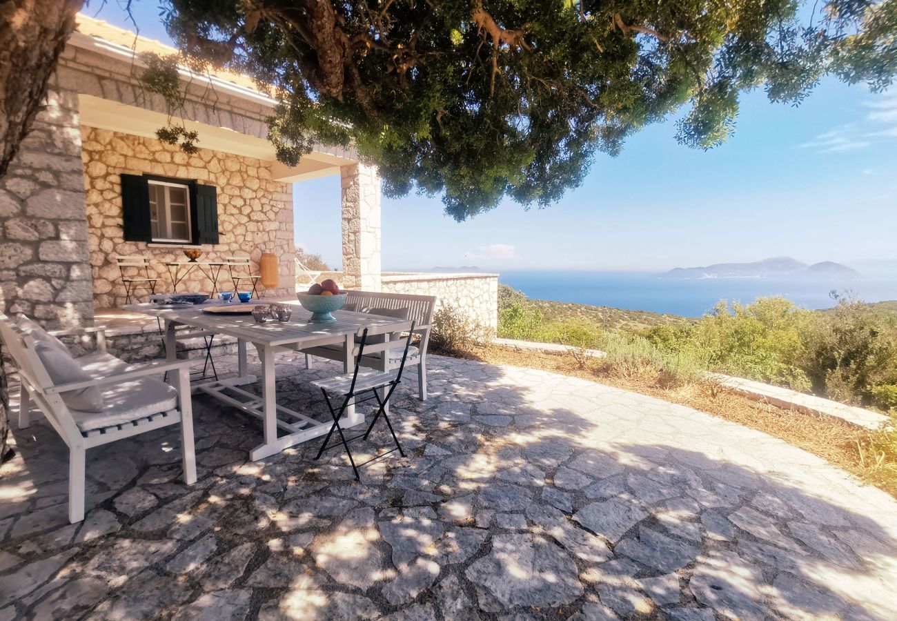 Villa in Vasiliki - Villa Geofos