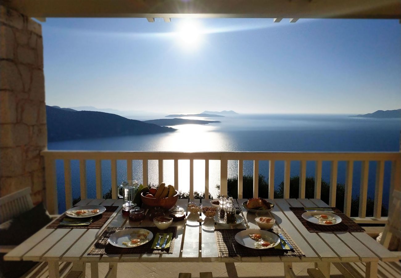 Villa in Vasiliki - Villa Geofos